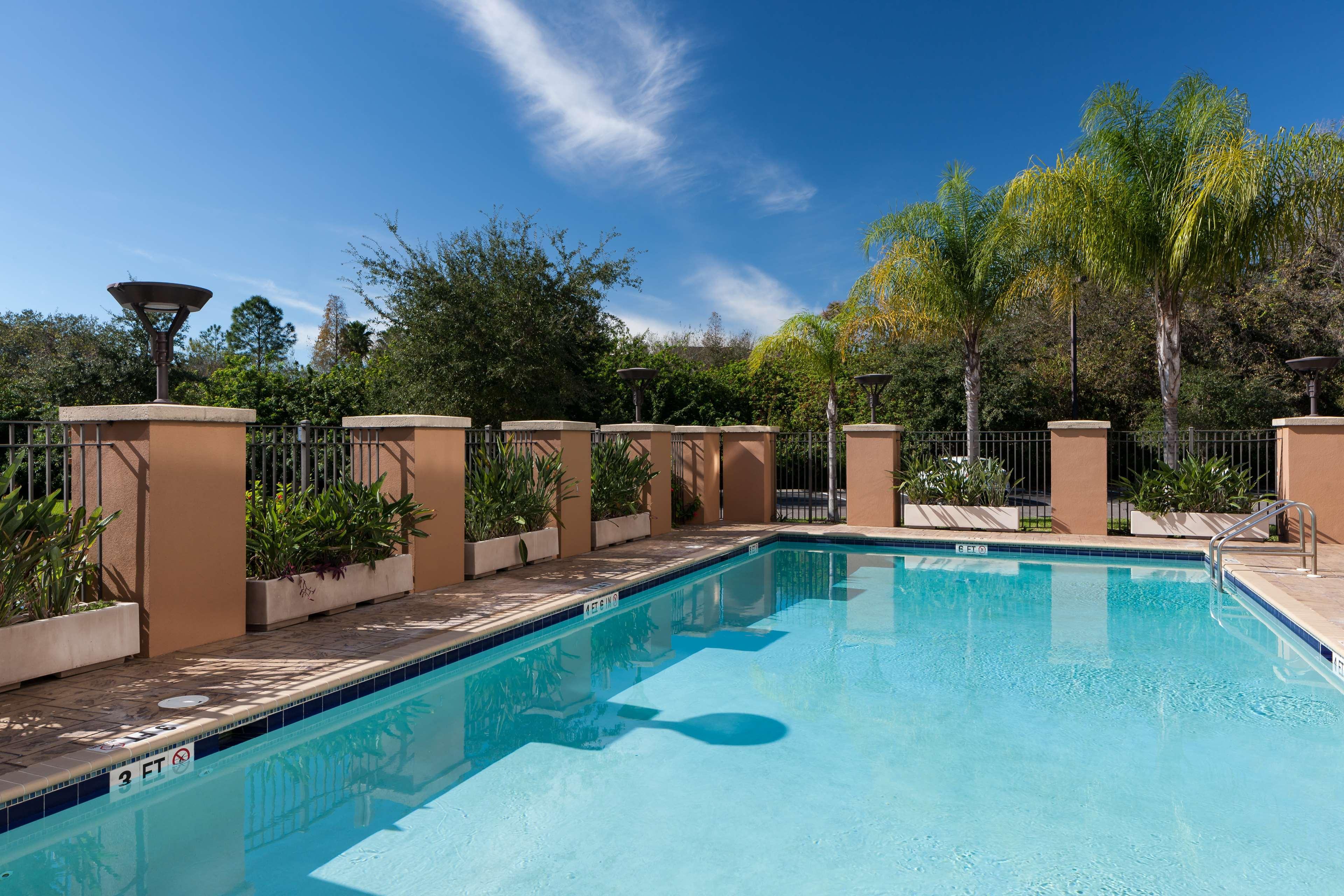 Embassy Suites By Hilton Tampa Brandon Heartland Exteriör bild
